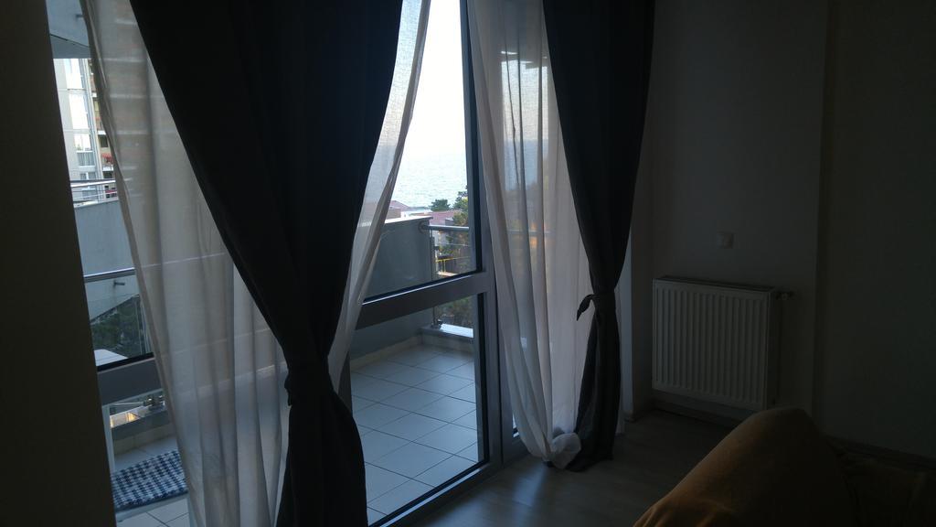 Appartamento Sara Sea View Olimp Esterno foto