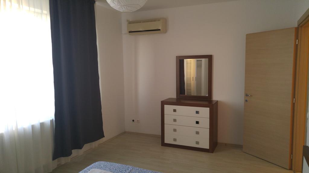Appartamento Sara Sea View Olimp Esterno foto
